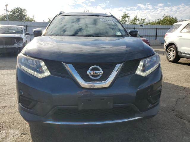 KNMAT2MT8GP651261 - 2016 NISSAN ROGUE S أزرق صورة 5