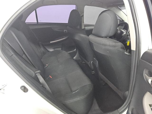 5YFBU4EE7DP080255 - 2013 TOYOTA COROLLA BASE Սպիտակ լուսանկար 10