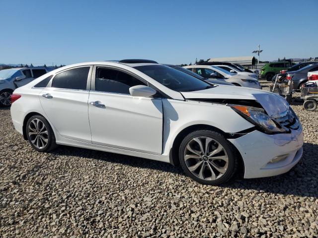 5NPEC4AB2DH665172 - 2013 HYUNDAI SONATA SE Weiß Foto 4