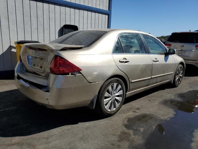 1HGCM564X7A034672 - 2007 HONDA ACCORD LX TAN photo 3