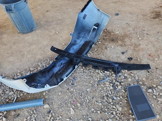 5TDKK3DC3CS180181 - 2012 TOYOTA SIENNA LE أبيض صورة 13