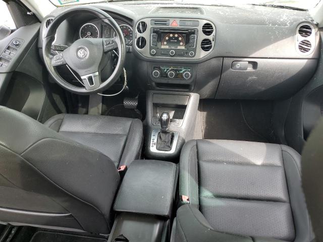 WVGBV7AX0BW516062 - 2011 VOLKSWAGEN TIGUAN S SILVER photo 8