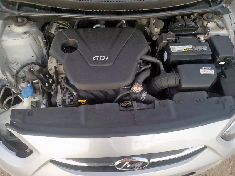 KMHCT4AE0GU957085 - 2016 HYUNDAI ACCENT SE 银色 照片 11