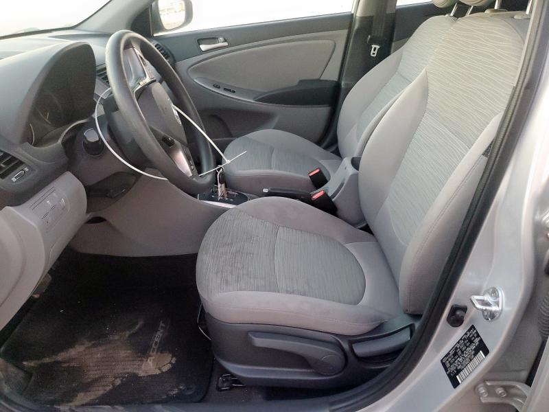 KMHCT4AE0GU957085 - 2016 HYUNDAI ACCENT SE 银色 照片 7