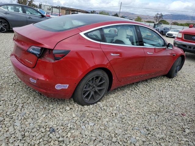 5YJ3E1EB4JF100832 - 2018 TESLA MODEL 3 წითელი ფოტო 3