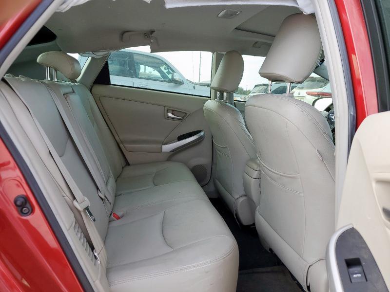 JTDKN3DU2D1726757 - 2013 TOYOTA PRIUS RED photo 10