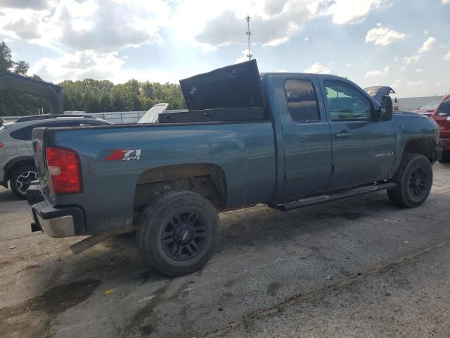 1GCHK29K97E574543 - 2007 CHEVROLET SILVERADO K2500 HEAVY DUTY BLUE photo 3