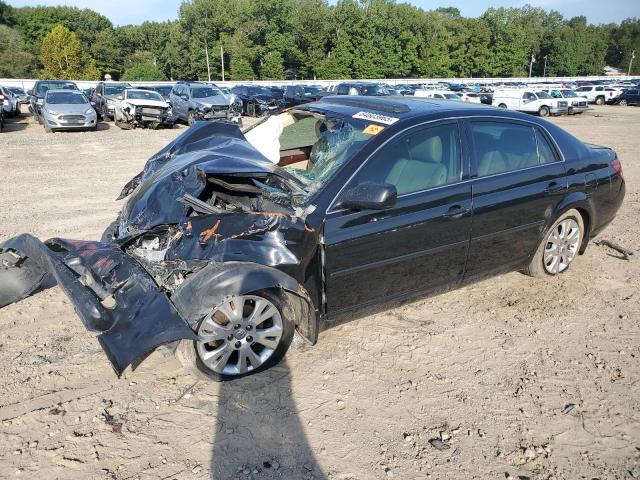 2008 TOYOTA AVALON XL, 