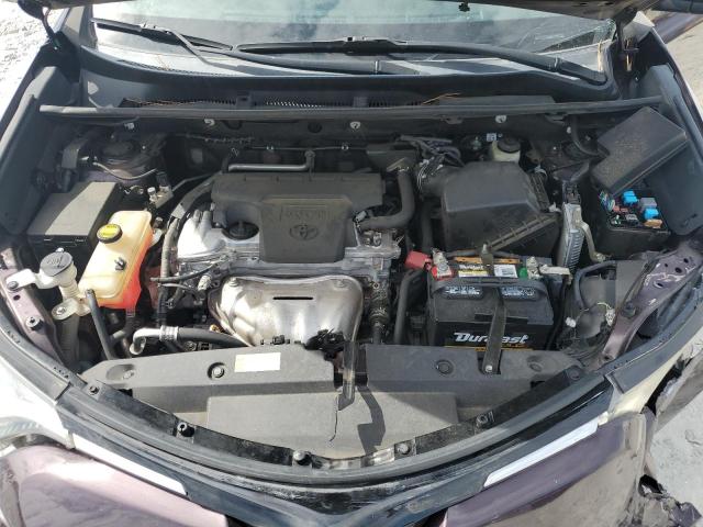 2T3ZFREV9JW439502 - 2018 TOYOTA RAV4 LE Púrpura foto 12