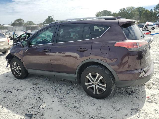 2T3ZFREV9JW439502 - 2018 TOYOTA RAV4 LE Púrpura foto 2