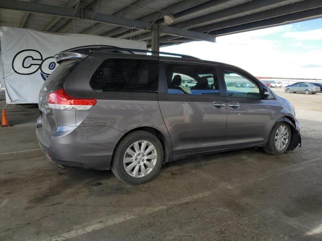 5TDDK3DC9ES075981 - 2014 TOYOTA SIENNA XLE GRAY photo 3