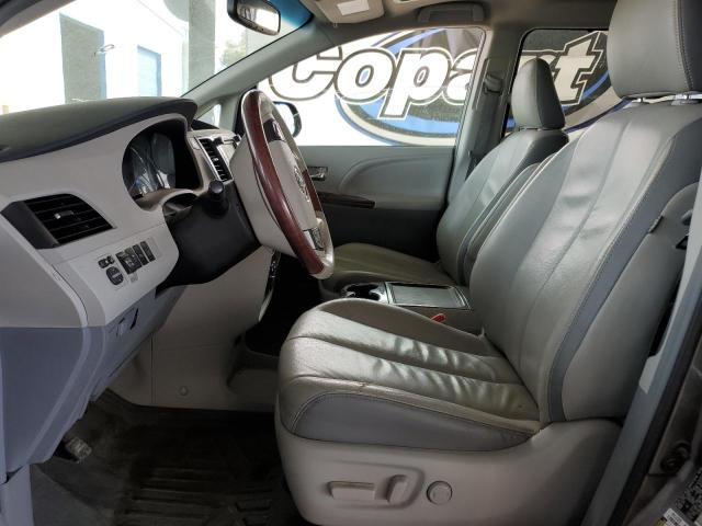 5TDDK3DC9ES075981 - 2014 TOYOTA SIENNA XLE GRAY photo 7