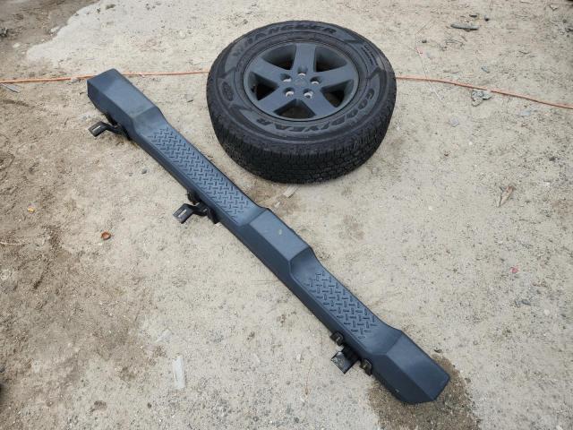 1C4BJWDG0GL142177 - 2016 JEEP WRANGLER U SPORT BLACK photo 13