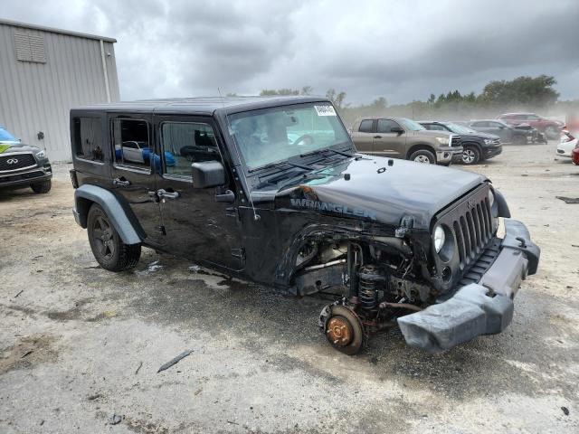 1C4BJWDG0GL142177 - 2016 JEEP WRANGLER U SPORT BLACK photo 4