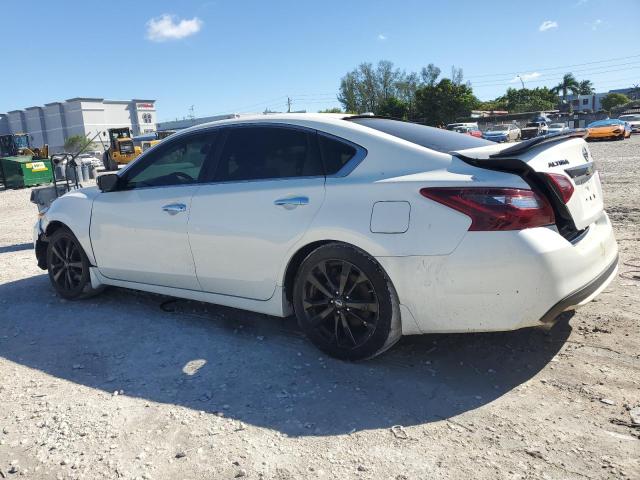 1N4AL3AP1JC299982 - 2018 NISSAN ALTIMA 2.5 Weiß Foto 2