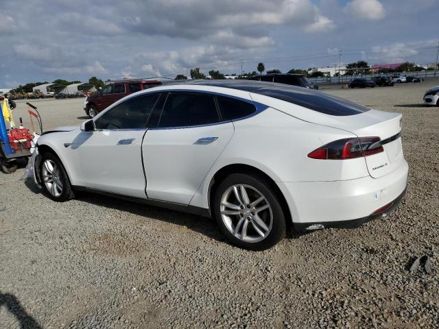 5YJSA1DN8DFP12278 - 2013 TESLA MODEL S WHITE photo 2