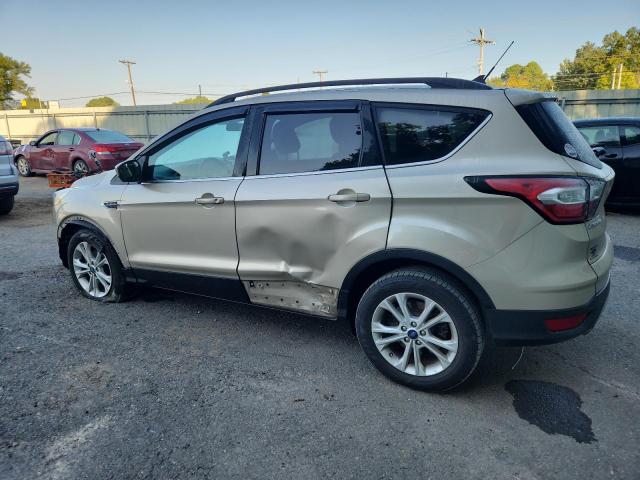 1FMCU0GD6JUC44834 - 2018 FORD ESCAPE SE TAN photo 2