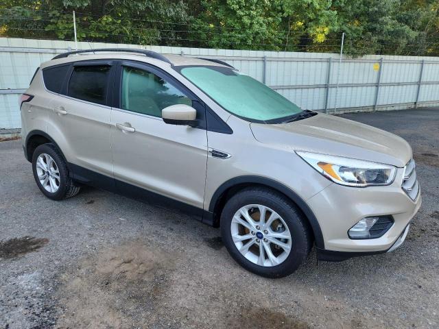 1FMCU0GD6JUC44834 - 2018 FORD ESCAPE SE TAN photo 4