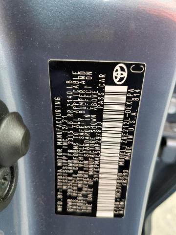 5YFEPMAE5NP297833 - 2022 TOYOTA COROLLA LE BLUE photo 12