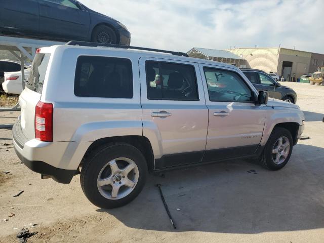 1C4NJPBA1ED505093 - 2014 JEEP PATRIOT SPORT SILVER photo 3