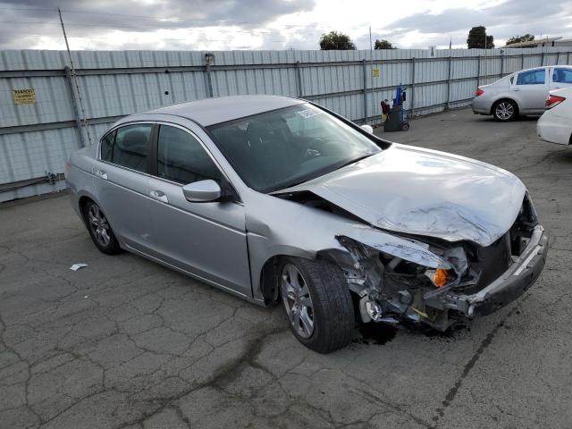 1HGCP2F44CA187211 - 2012 HONDA ACCORD LXP 银色 照片 4