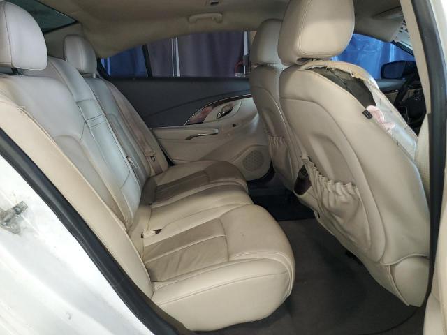 1G4GB5G38GF284969 - 2016 BUICK LACROSSE WHITE photo 10