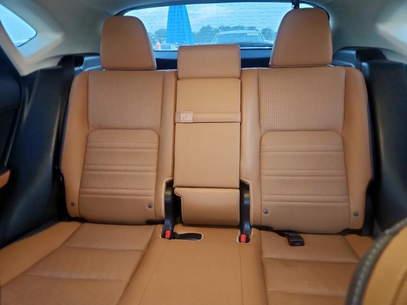 JTJYARBZ8J2109843 - 2018 LEXUS NX 300 BASE თეთრი ფოტო 10