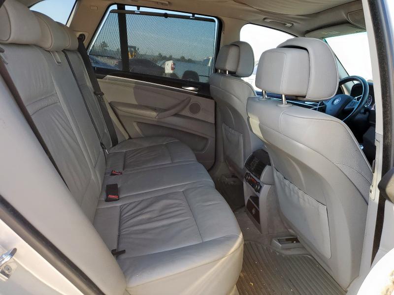 5UXFF03509LJ96323 - 2009 BMW X5 XDRIVE35D SILVER photo 10