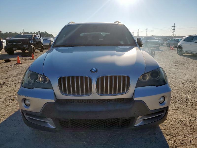 5UXFF03509LJ96323 - 2009 BMW X5 XDRIVE35D SILVER photo 5