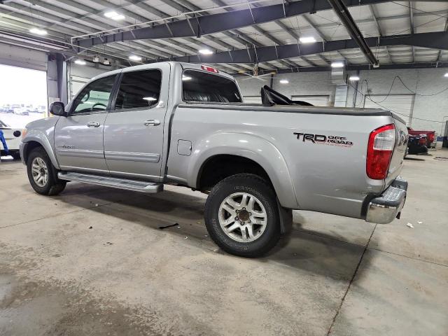 5TBDT44105S496305 - 2005 TOYOTA TUNDRA DOUBLE CAB SR5 SILVER photo 2