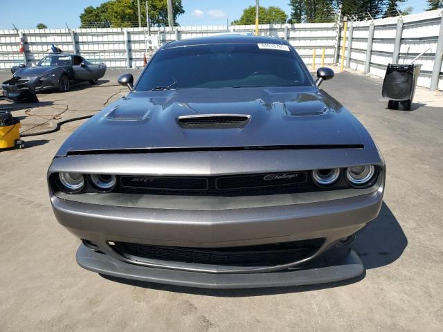 2C3CDZFJ4KH530061 - 2019 DODGE CHALLENGER R/T SCAT PACK GRAY photo 5