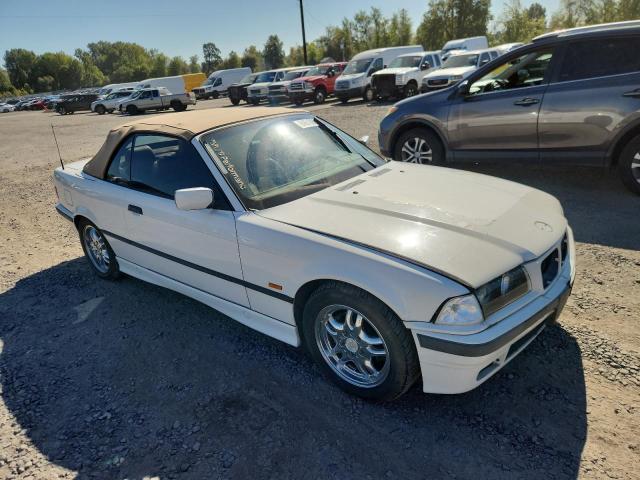 WBABJ8330XEM25156 - 1999 BMW 323 IC AUTOMATIC Weiß Foto 4