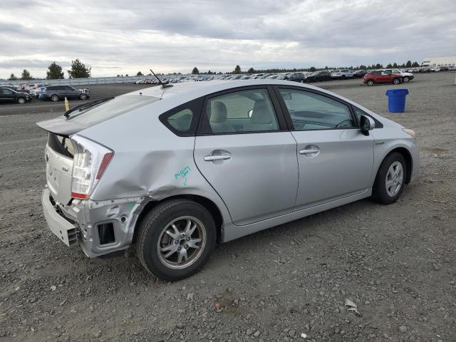 JTDKN3DU3B0262784 - 2011 TOYOTA PRIUS SILVER photo 3