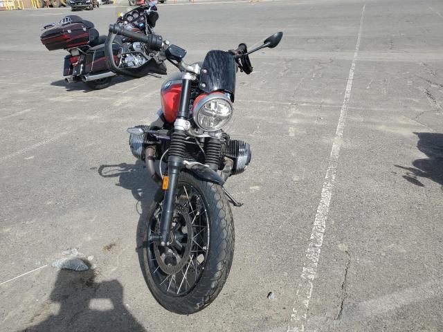 WB10L7303M6D94365 - 2021 BMW R NINE T SCRAMBLER TWO TONE photo 2