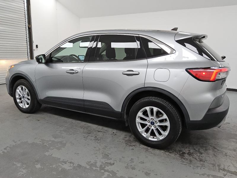 1FMCU9G63NUA68336 - 2022 FORD ESCAPE SE SILVER photo 2