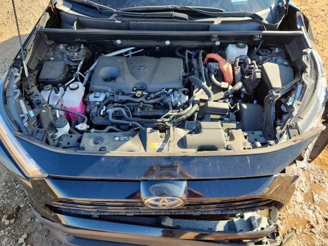 4T3LWRFV5RU135955 - 2024 TOYOTA RAV4 LE Czarny zdjęcie 12