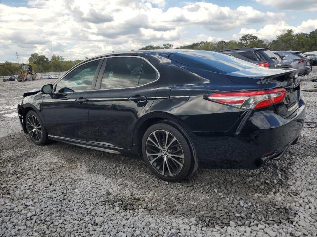 4T1B11HK0JU608057 - 2018 TOYOTA CAMRY L შავი ფოტო 2