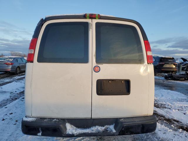 1GCHG39C181228608 - 2008 CHEVROLET EXPRESS G3 WHITE photo 6