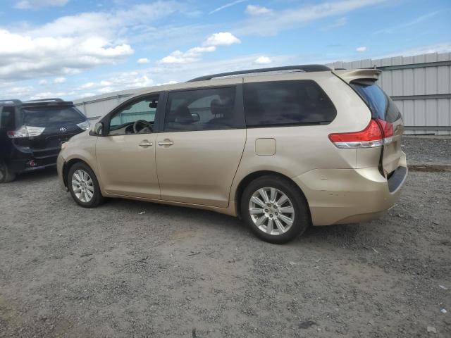 5TDDK3DCXBS027031 - 2011 TOYOTA SIENNA XLE GOLD photo 2