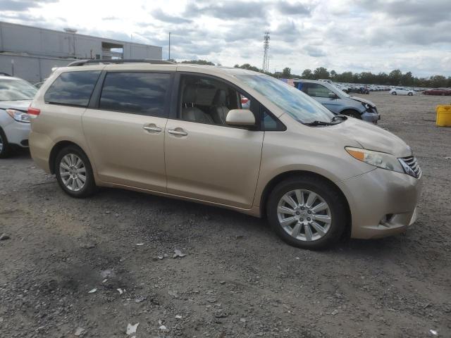5TDDK3DCXBS027031 - 2011 TOYOTA SIENNA XLE GOLD photo 4
