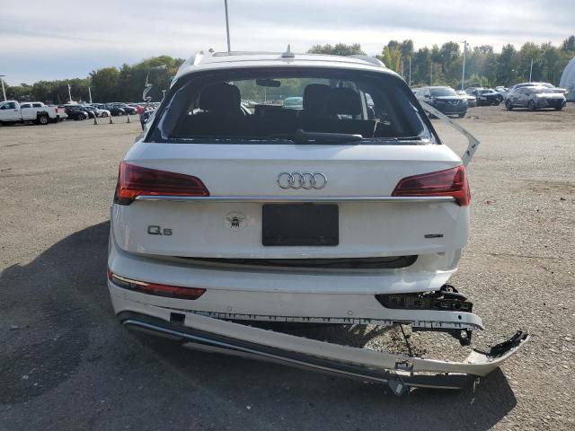 WA1BAAFY8M2129438 - 2021 AUDI Q5 PREMIUM PLUS WHITE photo 6