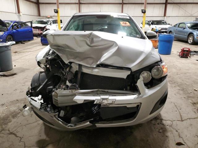 1G1JA6SH1C4112075 - 2012 CHEVROLET SONIC LS SILVER photo 5