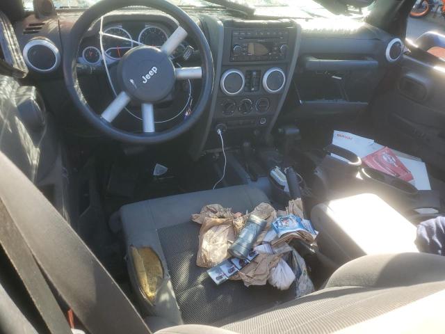 1J4GA59158L505380 - 2008 JEEP WRANGLER U SAHARA ბურგუნდია ფოტო 8