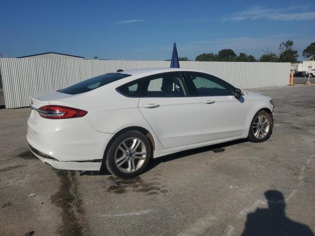 3FA6P0H78JR133622 - 2018 FORD FUSION SE 白色 照片 3