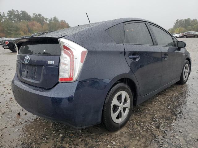 JTDKN3DU2F1867024 - 2015 TOYOTA PRIUS BLUE photo 3