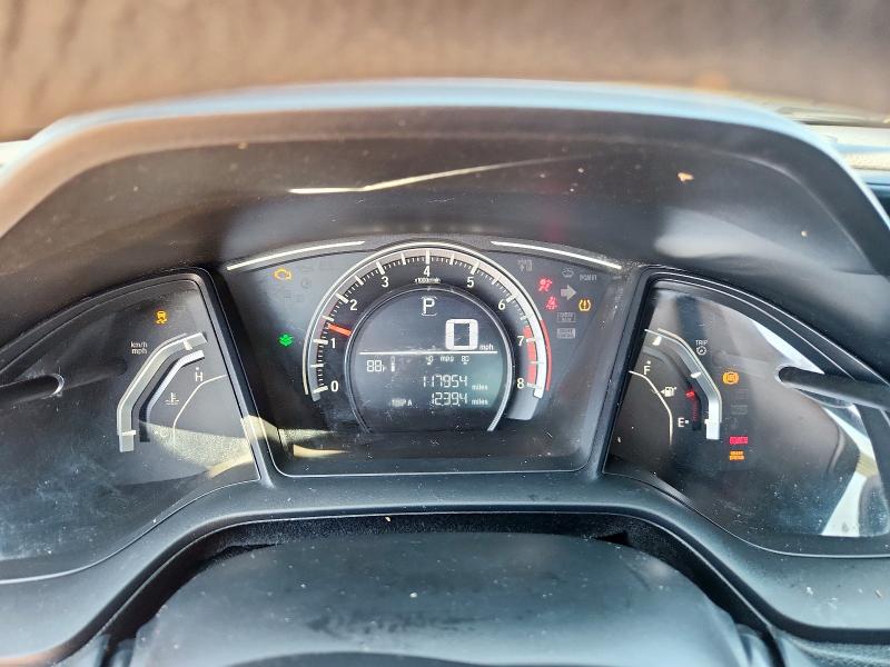 2HGFC4B00HH302418 - 2017 HONDA CIVIC LX WHITE photo 9