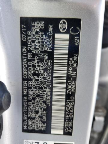 JTDKARFU1H3542285 - 2017 TOYOTA PRIUS 银色 照片 13