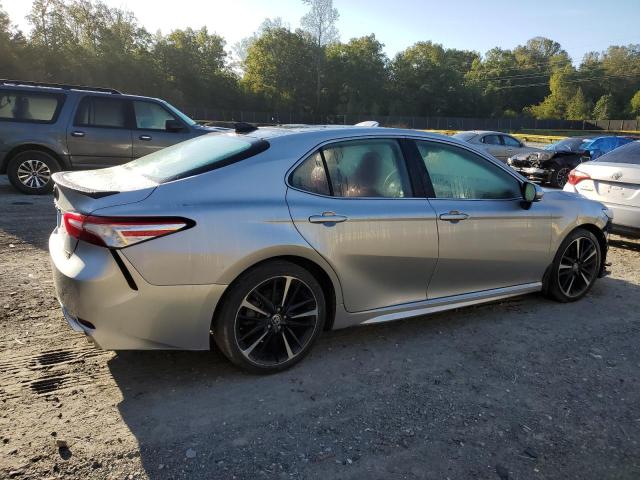 4T1K61BK9LU008425 - 2020 TOYOTA CAMRY XSE SILVER photo 3
