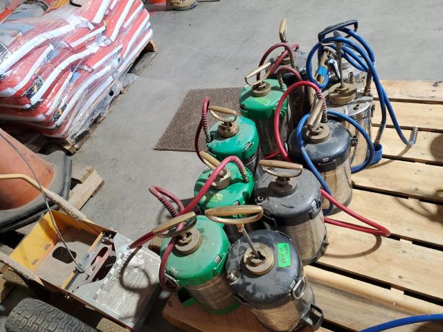 00002 - 2023 AMERICAN PEST PUMP SILVER photo 4