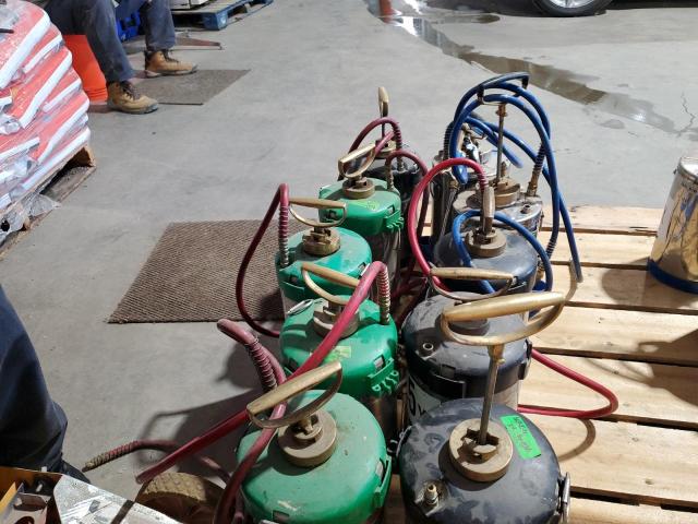 00002 - 2023 AMERICAN PEST PUMP SILVER photo 6